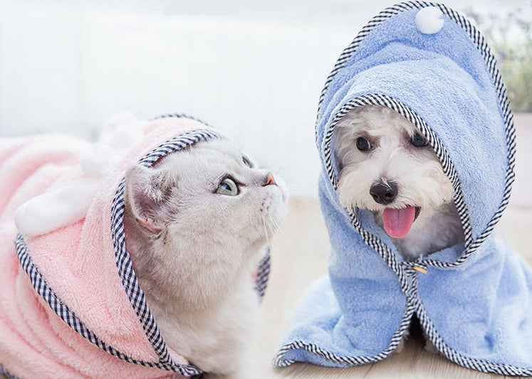 Mojotails Pet bathrobe