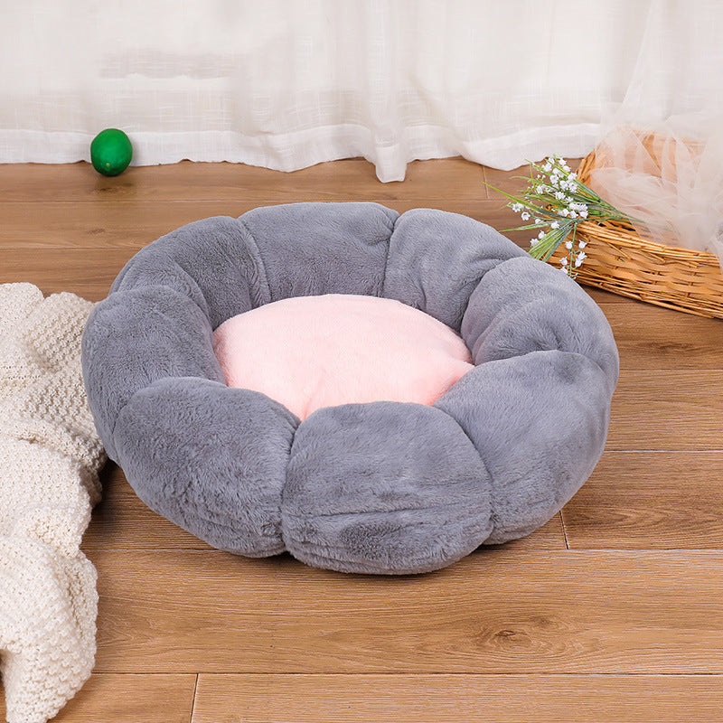 Mojotails Velvet Thick Round Flower Cat Litter Kennel